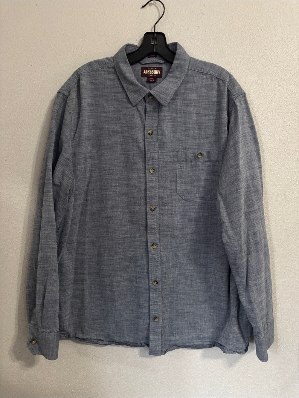 Men's Blue Cotton Long-Sleeve Button-Up Shirt